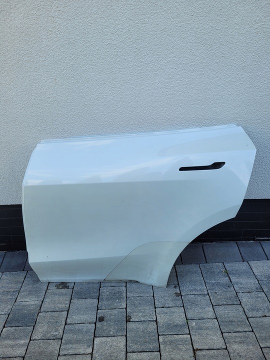 фото №1, Двері ліві зад задні tesla модель y