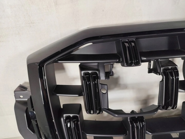 фото №8, Audi q7 4m ii рестайлінг 24- решітка радіатора решітка бампера перед оригінал новий базовий