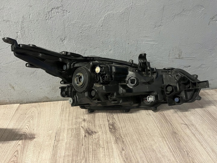 фото №13, Toyota corolla e21 sedan лампа правые левый перед комплект