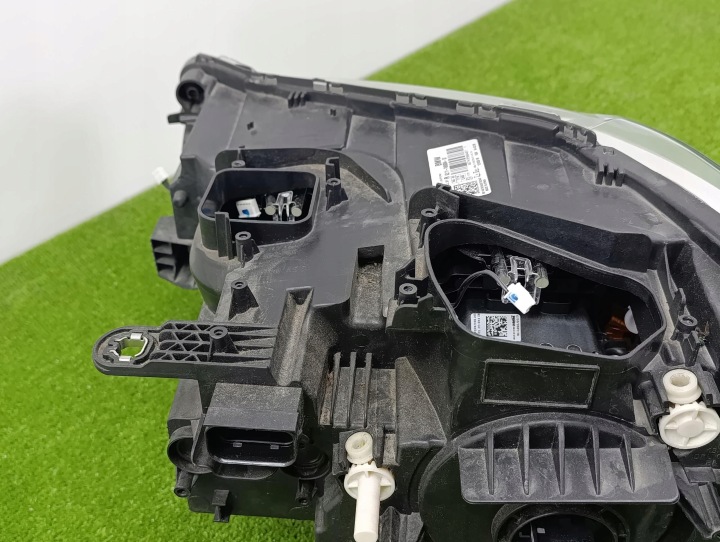 фото №11, Bmw x1 f48 15-19 фара права перед передня повний led eu