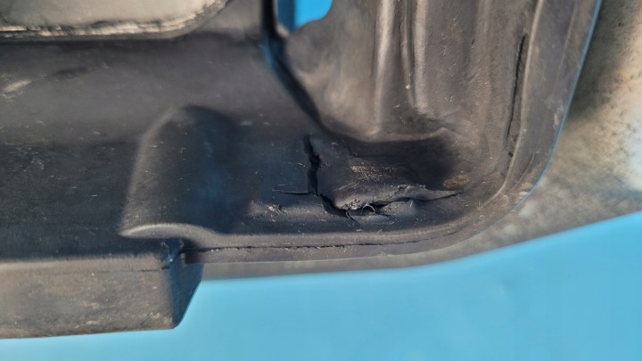 фото №14, Opel astra l vi 23r 1.5d кронштейн подушка коробки коробка передач 9813699680