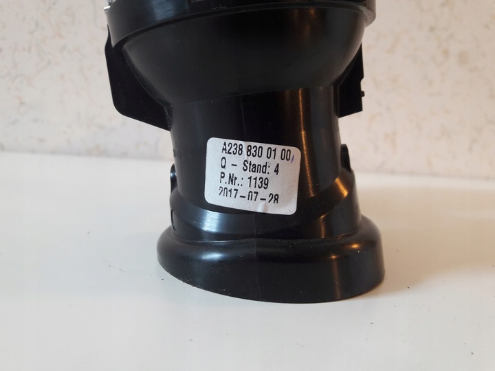 фото №6, Mercedes e w238 решітка повітропровід p/l a2388300100