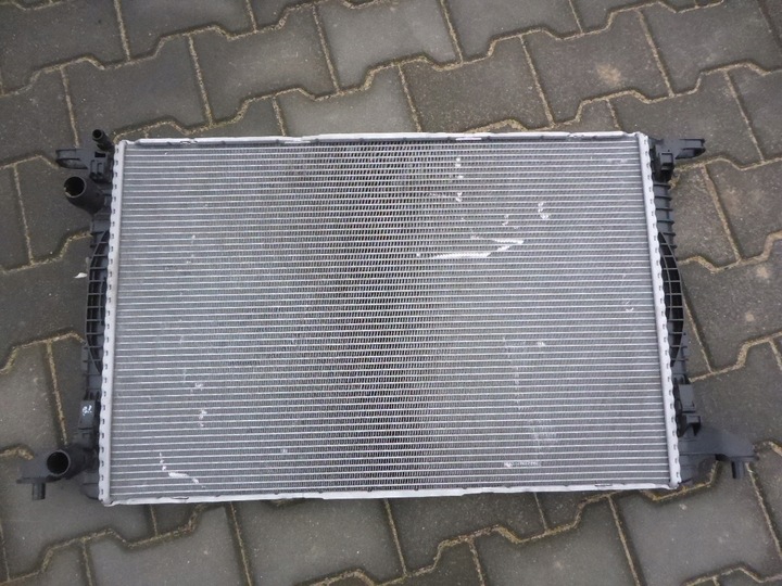 фото №1, Audi радиаторов воды 80a121251d оригинал повреждённая