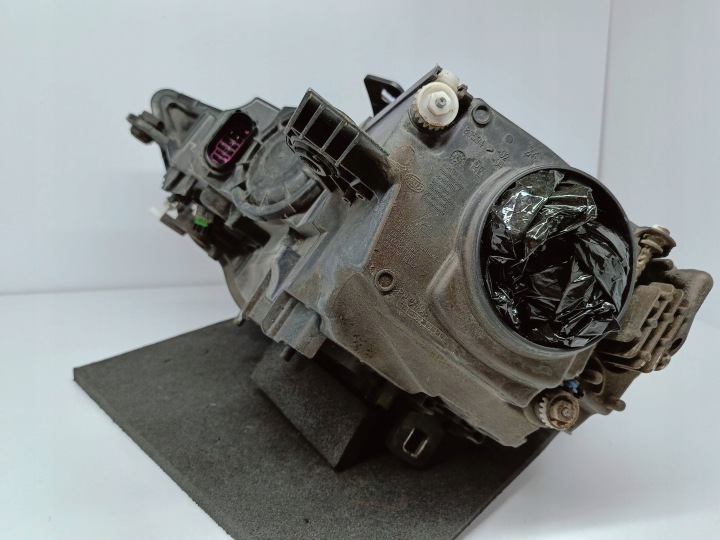 фото №11, Audi a3 8v 13- фара правая перед передняя ксенон+ led eu 8v0941044c