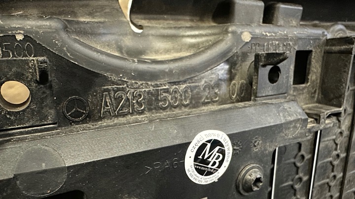 фото №13, Mercede e 213 238 cls 257 eqc n293 ролета жалюзи руль воздуха