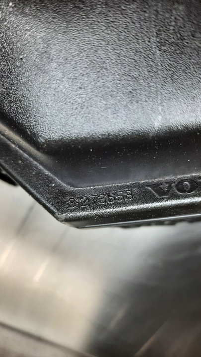 фото №10, Корпус фільтра повітря 31273658 volvo s60 v60