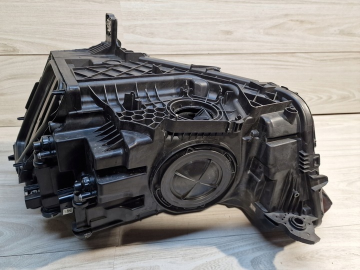 фото №10, Audi q3 ii 83a лампа правая передняя полный led