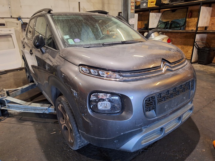 фото №1, Citroen c3 aircross 2r 17-20 бампер перед капот лампа крило led evl 1.2