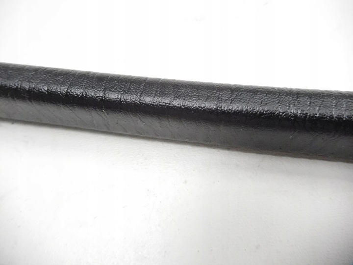 фото №7, Прокладка стёкла крышки багажника corolla 04-07