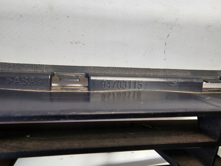 фото №11, Решітка бампера перед середня opel astra iii h рестайлінг 2006-2014 оригінал