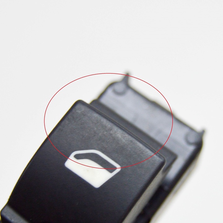 фото №7, Peugeot 3008 ii 2018 зад сторона ліва кнопки скло