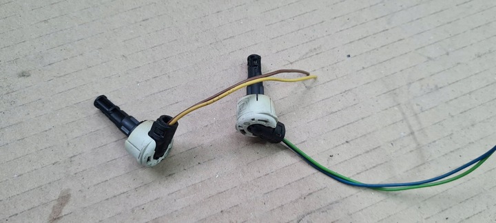 фото №9, Sq5 q5 80a штекер роз'єм амортизатора 4m0973702at a4 b9 s4 a5 8w