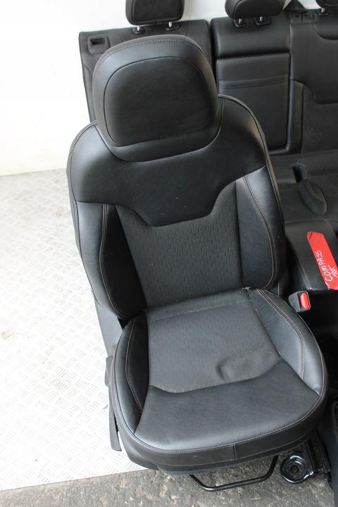 фото №3, Сиденья салон обивка кожа jeep compass ii 2