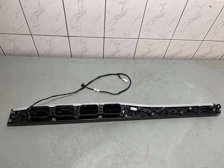 фото №6, Планка консолі mercedes gle a1676802302