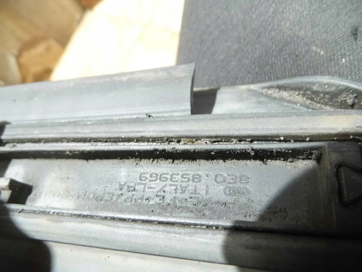 фото №5, Audi a4 b6 2.5tdi 02' sed планка дверь левый зад 8e0853969