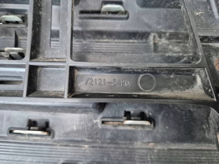 фото №8, Suzuki vitara 15- решітка радіатора 7212154p0