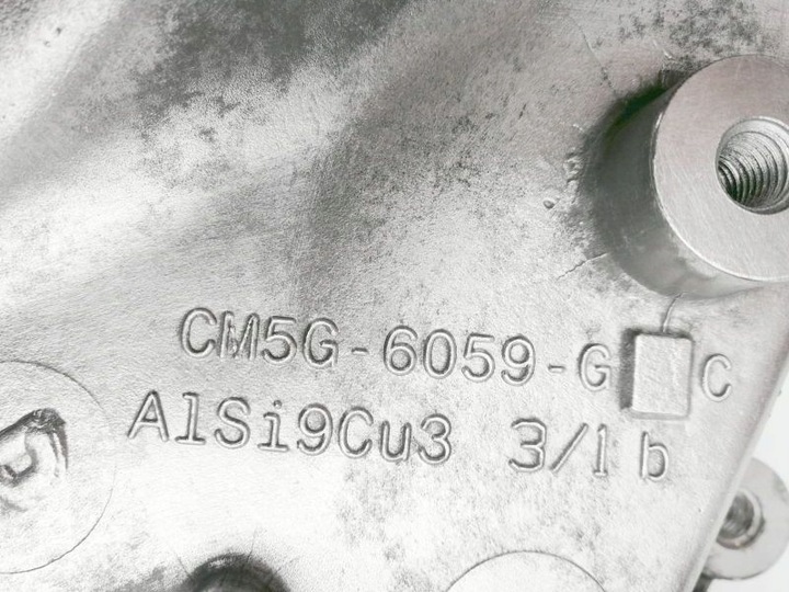 фото №3, Ford focus c-max 1,0ecoboost крышка распределительный вал