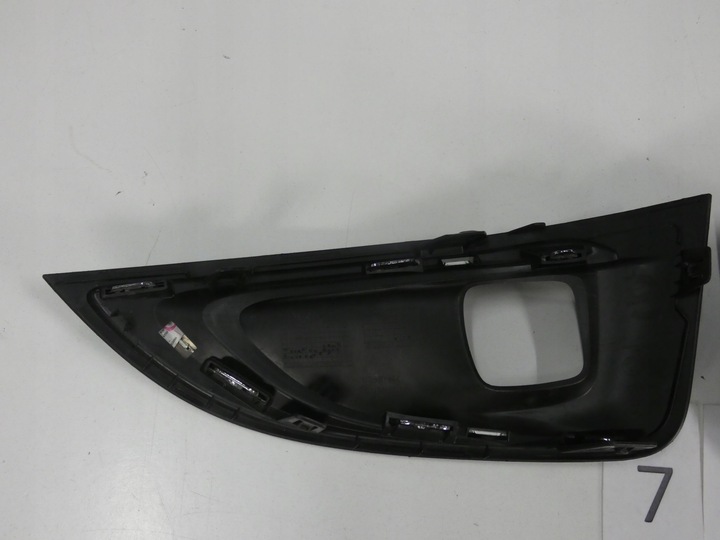 фото №9, Ґрати бампера peugeot 3008 gt-line 76.