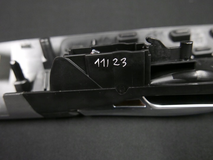 фото №11, Bmw x5 f15 x6 f16 планка декоративна dekor двері праві перед срібний