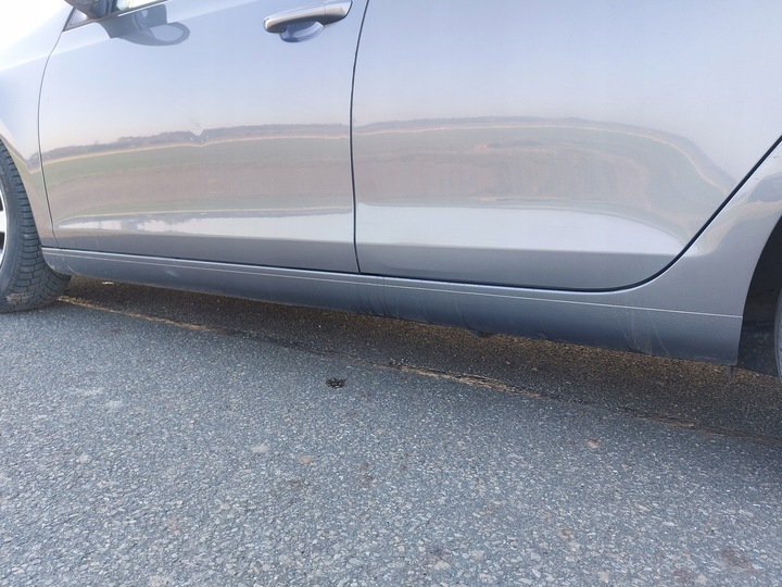 фото №1, Поріг стійка лівий vw golf vi 6 hb 5d la7t