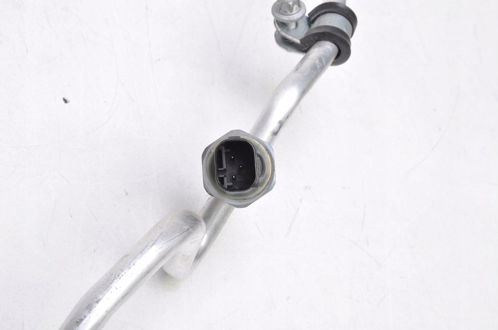 фото №6, Bmw f40 f44 2.0 16v шланг кондиционера 7939498