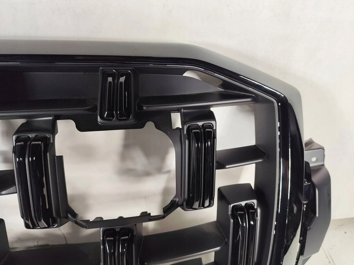 фото №6, Audi q7 4m ii рестайлінг 24- решітка радіатора решітка бампера перед оригінал новий базовий