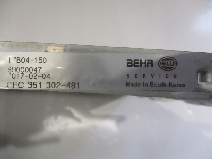 фото №11, Радіатор конденсатор основний  кондиціонера hella opel meriva 8fc351302-481
