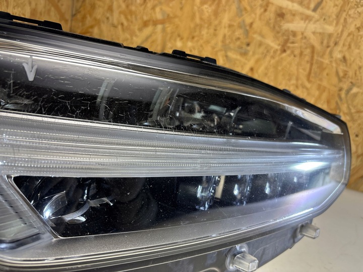 фото №9, Volvo xc90 2020 лампа передня