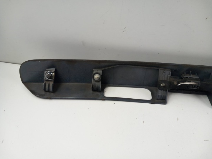 фото №11, Peugeot 5008 i van накладка крышки зад 9684414777