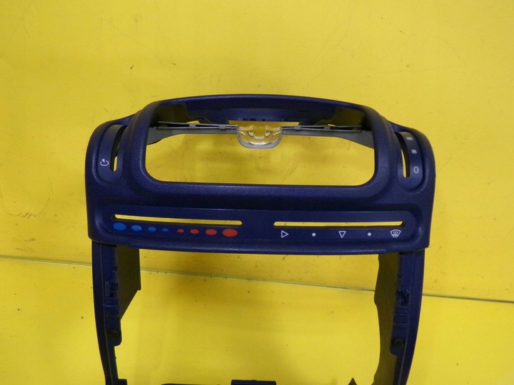 фото №6, Рамка защита радио консоли smart fortwo i 1999 993790002 nr65