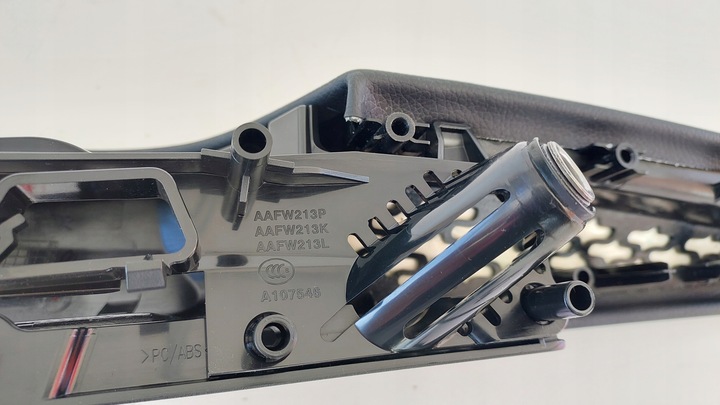 фото №12, Mercedes w213 e-klasa боковина двері панель лівий перед нове