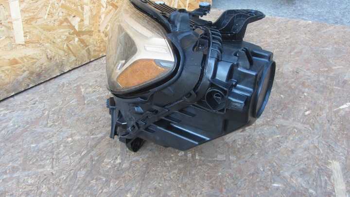 фото №16, Передня ліва лампа mercedes w254 glc повний led usa