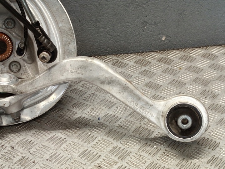 фото №12, Bmw оригинальный номер 6877147 6879311 3' g20 поворотный кулак амортизатор левая левый перед