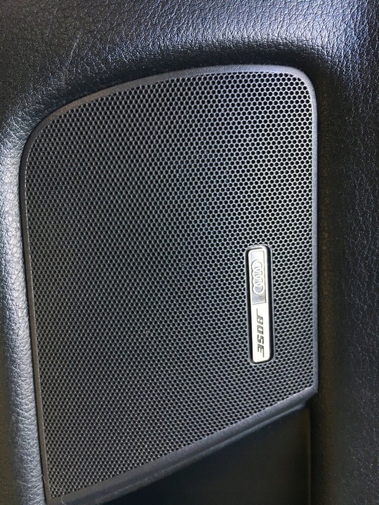 фото №11, Боковина двері шкіра audi a4 s4 rs4 b5 раритет bose