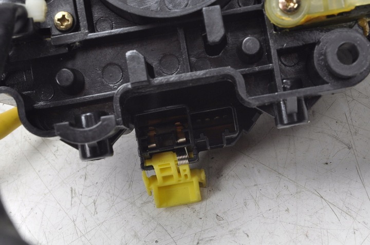 фото №9, Hyundai купе i rd переключатель комбинированный лента