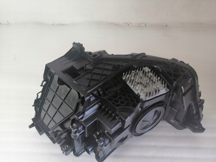 фото №11, Audi q3 ii лампа перед права led