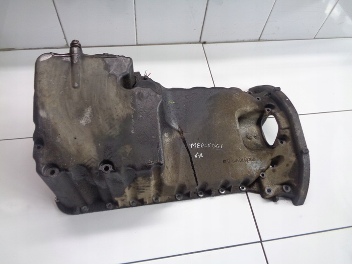 фото №1, Mercedes 2.2cdi піддон масляна a6460140402