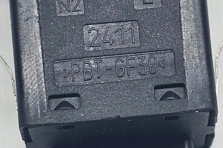 фото №8, Кнопка підігріву сидінь opel signum 24441254 1.9l дизель 110kw 2005