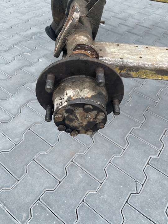 фото №9, Ступиця підшипник 8 гвинт 3.5t mascott mascot 98-07r.