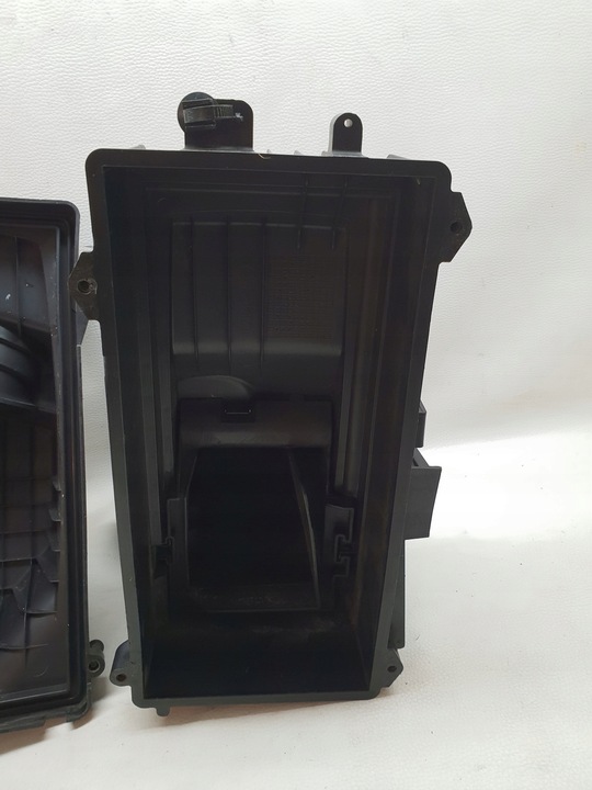 фото №8, Citroen c5 iii 08-11 hdi корпус фильтра воздуха