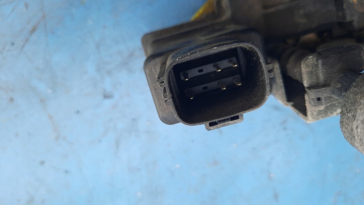 фото №4, Замок двері праві зад 6 pin volvo s80 98-06r