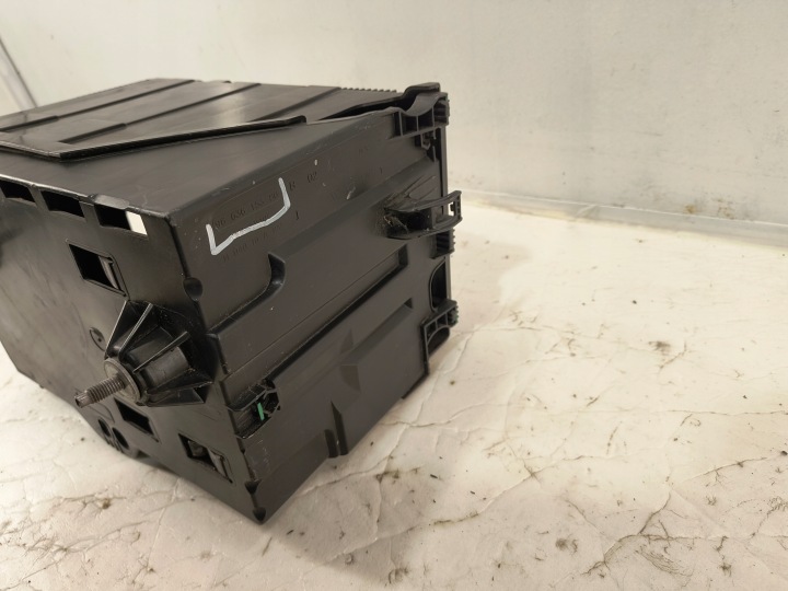 фото №5, Citroen berlingo iii корпус основание акумулятора 9663615580 9663615380
