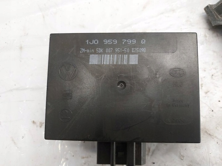 фото №10, Комплект стартовый компьютер спидометр 06a906019an skoda octavia i 1u2 1.6 8v