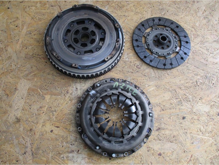 фото №1, Зчеплення колесо двомасовий renault megane iv 1.2 tce