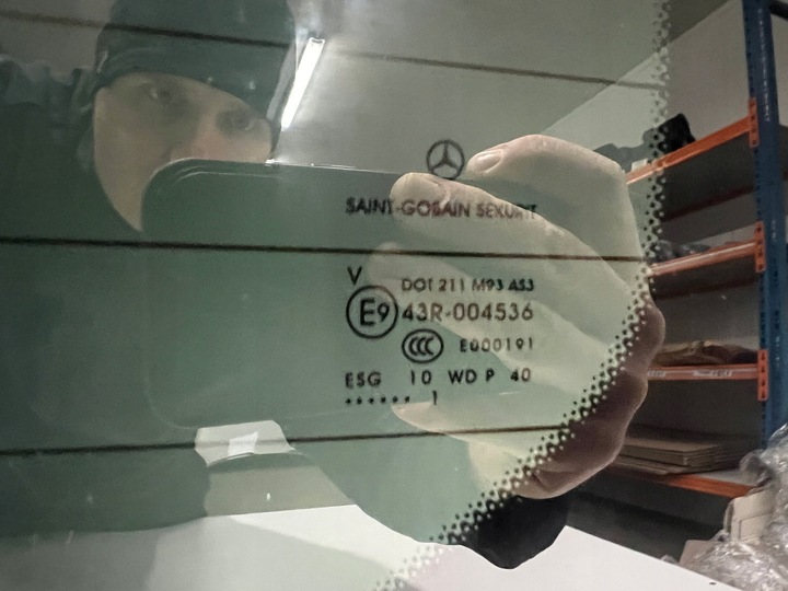 фото №5, Скло задня зад mercedes vito v клас a447