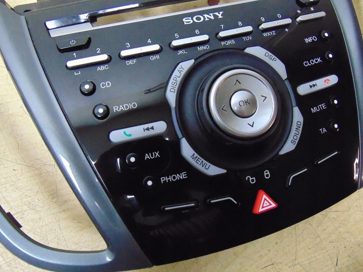 фото №8, Панель управление радио ford c-max mk2 sony