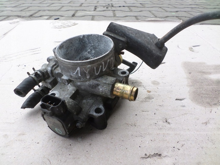 фото №1, Toyota avensis t25 03-09 1.8 vvti дроссельная заслонка