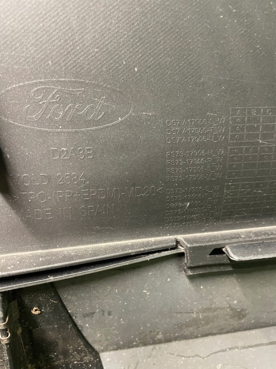 фото №11, Ford mondeo mk5 титан универсал задний бампер