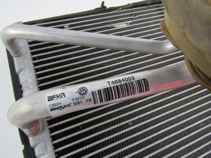 фото №11, Skoda fabia ii вкладка радіатор кондиціонера 09-14 t4684002