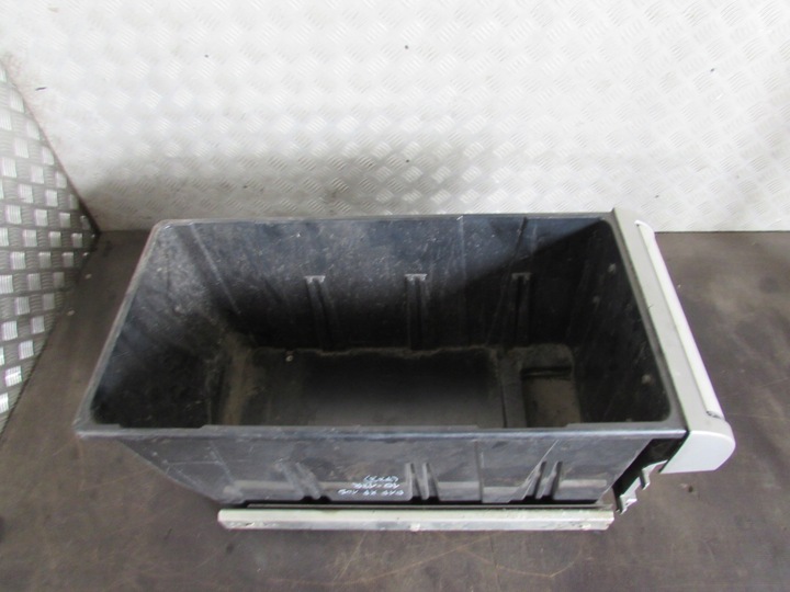 фото №10, Бардачок кабины daf xf 105 10-13r.